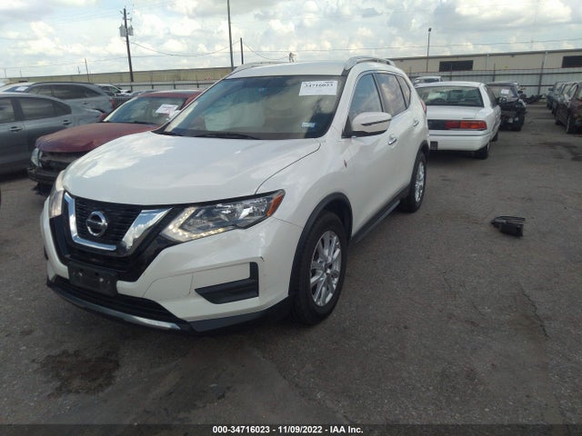 Nissan ROGUE SV 2017 JN8AT2MT4HW380937 Image 2