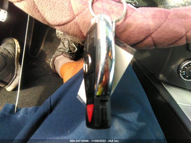 34716090 :رقم المزاد ، WDDGJ4HB0DG011298 vin ، 2013 Mercedes-benz C-class C 250 مزاد بيع