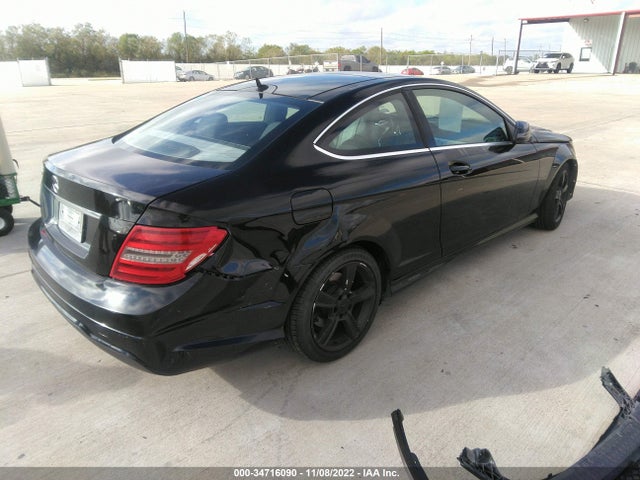 34716090 :رقم المزاد ، WDDGJ4HB0DG011298 vin ، 2013 Mercedes-benz C-class C 250 مزاد بيع