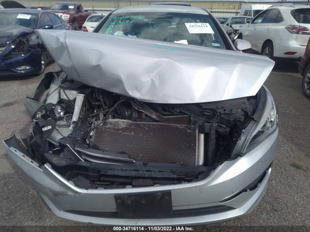 2016 HYUNDAI SONATA 2.4L SE VIN: 5NPE24AF6GH367461