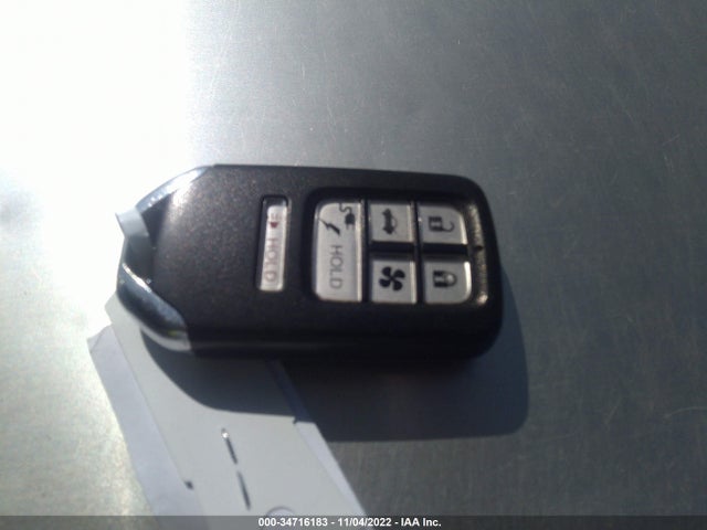 2019 Honda Clarity, VIN: JHMZC5F12KC001811