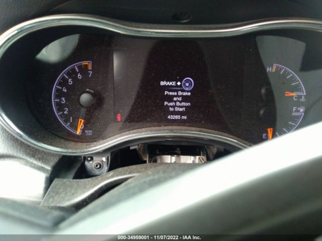 1C4RJFAG0KC703960 Jeep Grand Cherokee Altitude