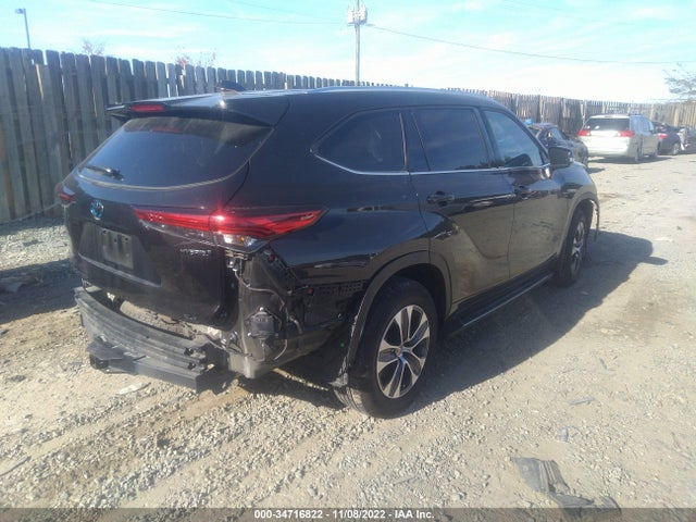 2021 Toyota Highlander, VIN: 5TDHBRCH8MS060033