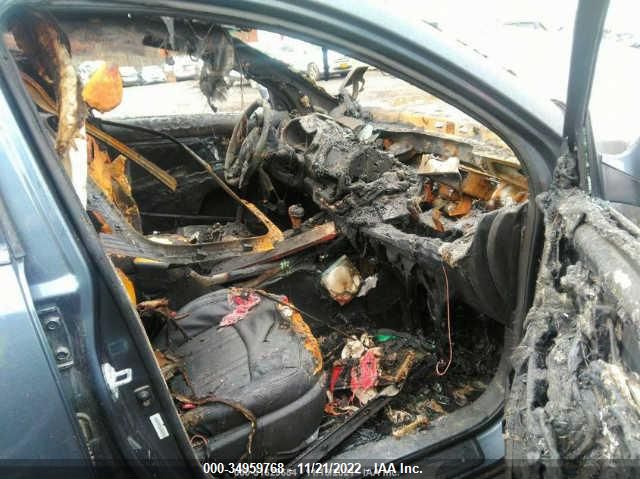 KNDPCCAC5E7646987 KIA Sportage Ex