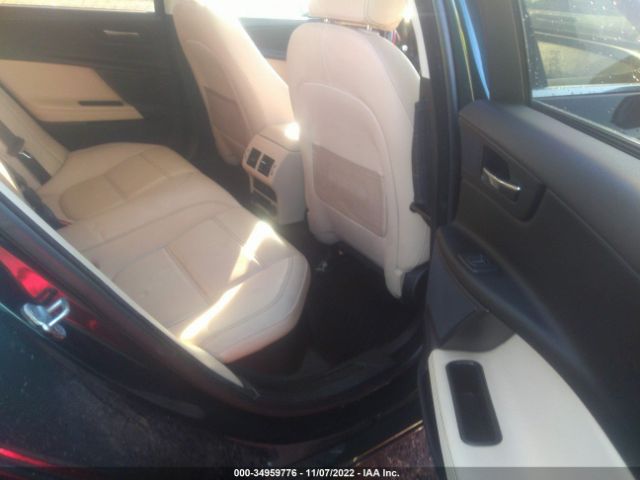 SAJAK4BV7HA970546 Jaguar Xe 35t Prestige