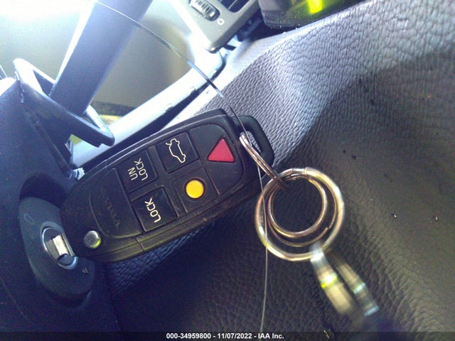 Volvo S60 2.5T 2008 YV1RS592182683470 Image 3