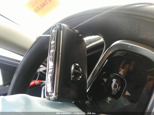 2021 Volvo S90, VIN: LVYA22ML1MP213088