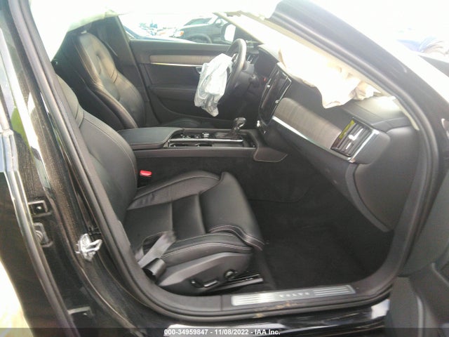 2021 Volvo S90, VIN: LVYA22ML1MP213088
