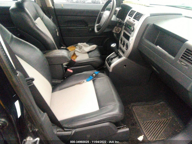 2008 JEEP PATRIOT SPORT VIN: 1J8FT28W38D737552