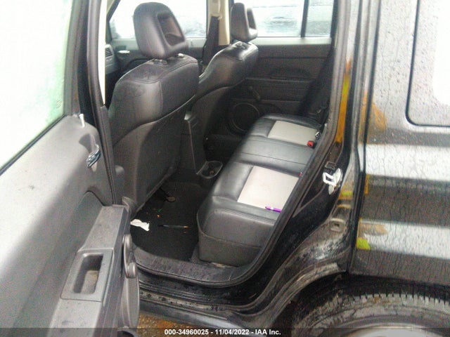 2008 JEEP PATRIOT SPORT VIN: 1J8FT28W38D737552