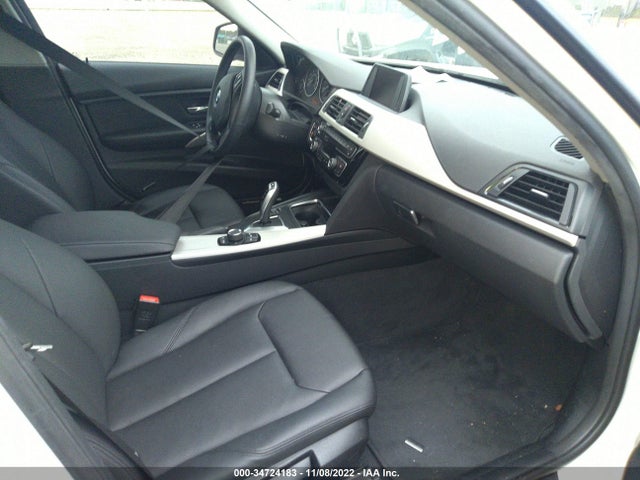 2018 BMW 3 Series, VIN: WBA8A9C55JAH12446
