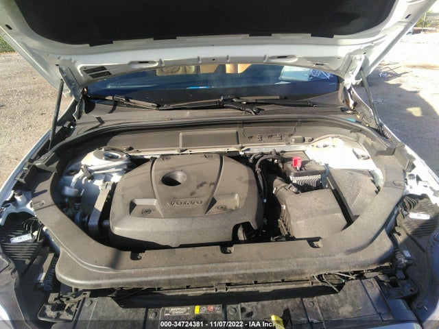2019 Volvo XC60, VIN: LYV102DL3KB200588