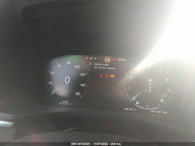2019 Volvo XC60, VIN: LYV102DL3KB200588