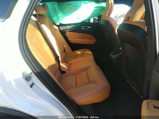 2019 Volvo XC60, VIN: LYV102DL3KB200588