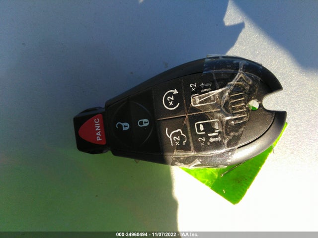 2A4RR8DG5BR630683 Chrysler Town & Country Touring-l