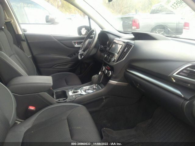 JF2SKAGC5KH457840 Subaru Forester Premium
