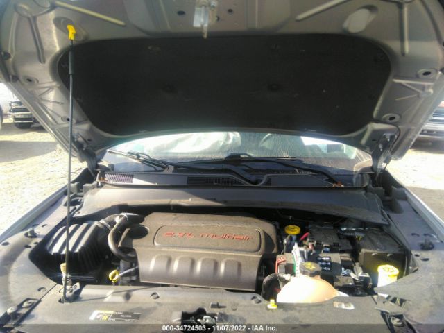 3C4NJDBB2JT256525 Jeep Compass Latitude