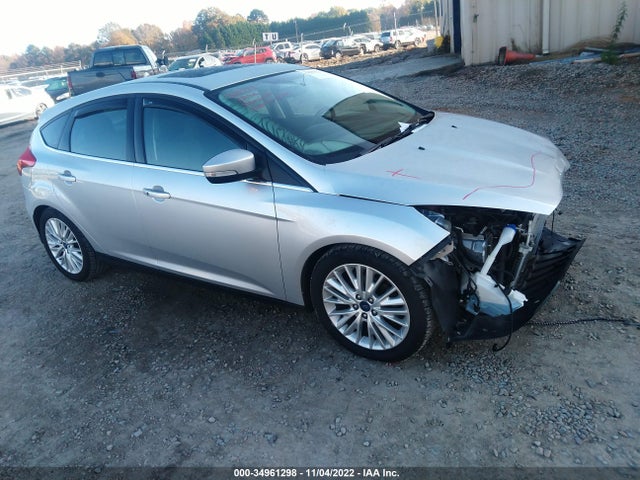 2017 Ford Focus, VIN: 1FADP3N20HL221221