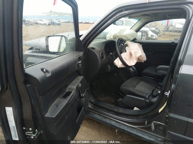 1C4NJRBB3FD292041 Jeep Patriot Altitude Edition