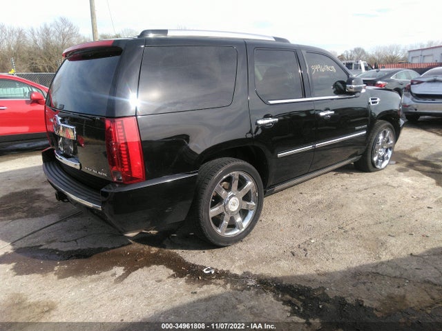 1GYS4BEF3CR160857 Cadillac Escalade Luxury