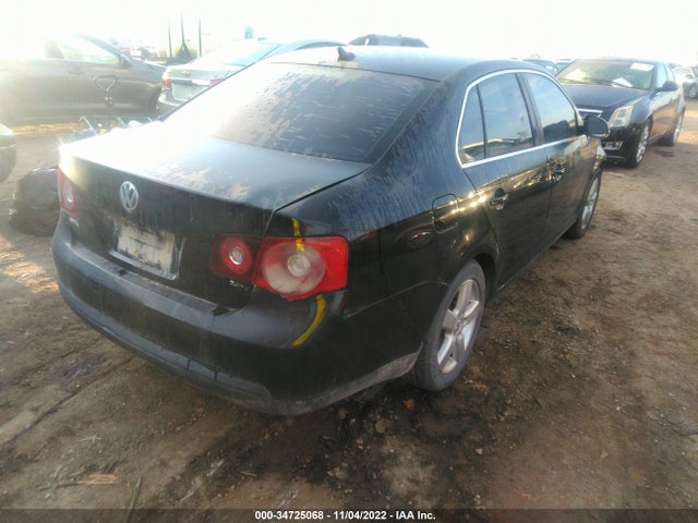 2008 VOLKSWAGEN JETTA SEDAN SE/SEL VIN: 3VWRM81K88M060415