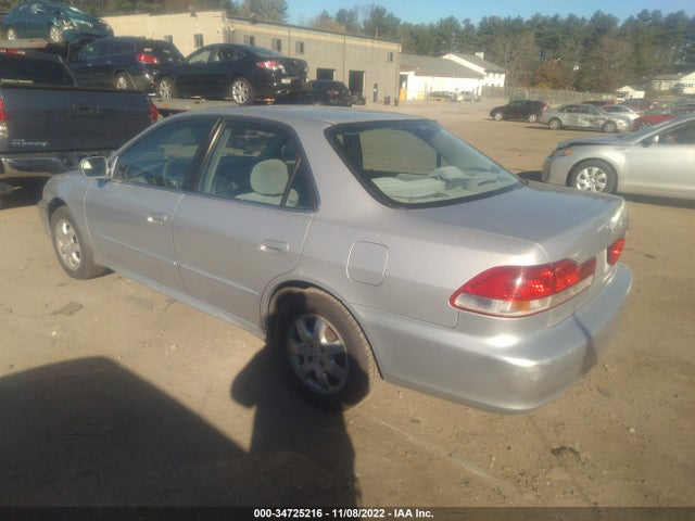 2001 HONDA ACCORD SDN EX VIN: 1HGCG66811A133405