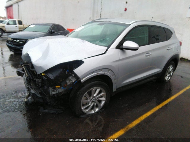 Hyundai TUCSON SE 2016 KM8J33A45GU146018 Image 2