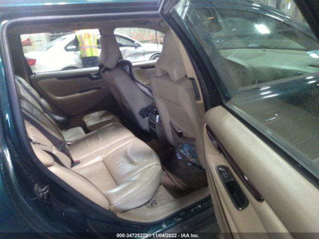 YV1SZ58D821067102 Volvo V70