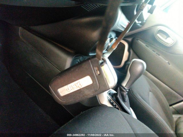 ZACCJAAB4HPE76919 Jeep Renegade Sport