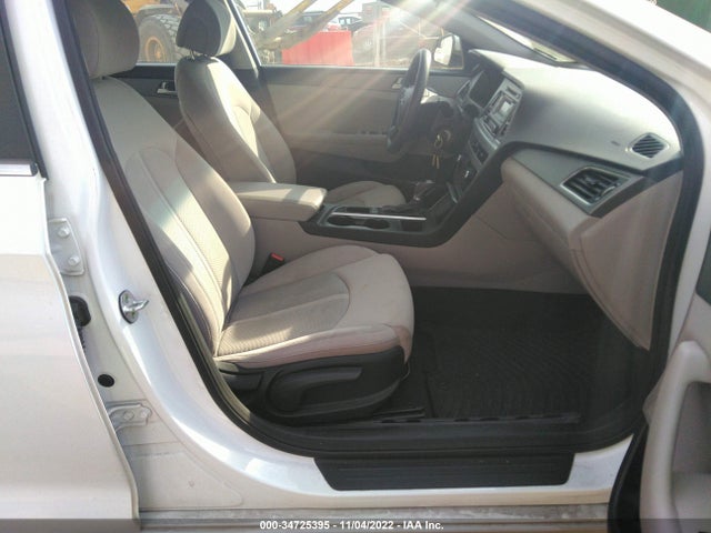 2015 HYUNDAI SONATA 2.4L SE VIN: 5NPE24AF6FH194944