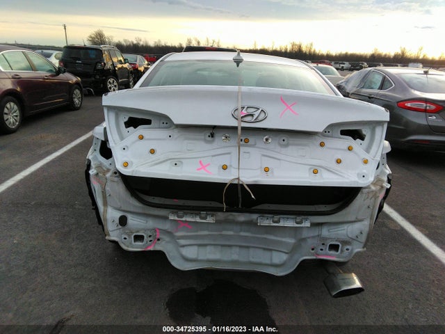 2015 HYUNDAI SONATA 2.4L SE VIN: 5NPE24AF6FH194944