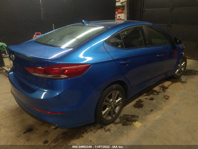 2018 HYUNDAI ELANTRA SEL VIN: 5NPD84LF2JH240849