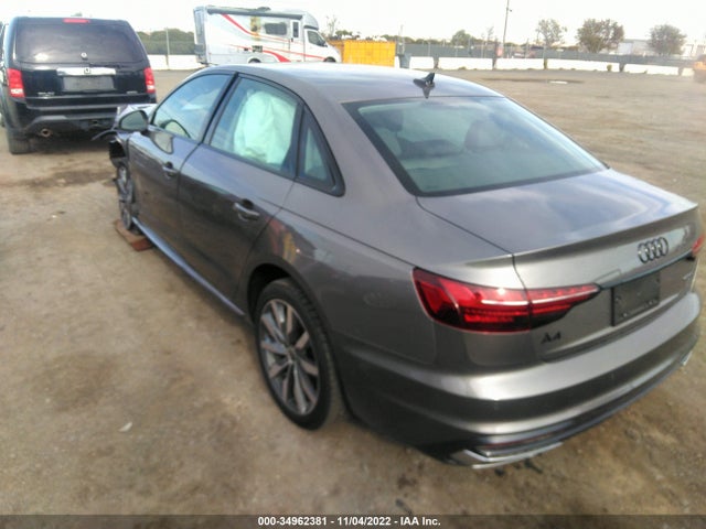 2022 Audi A4, VIN: WAUBBAF41NN000809