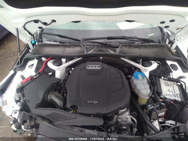 2019 Audi A4, VIN: WAUDNAF46KN005998