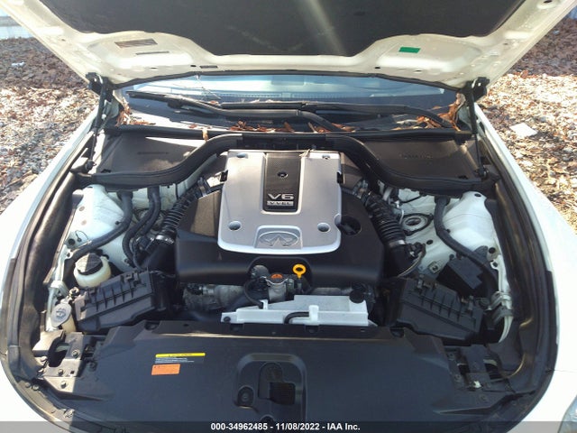 2015 Infiniti Q60, VIN: JN1CV6FE7FM810850