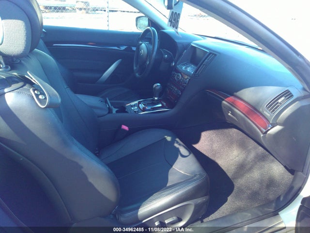 2015 Infiniti Q60, VIN: JN1CV6FE7FM810850