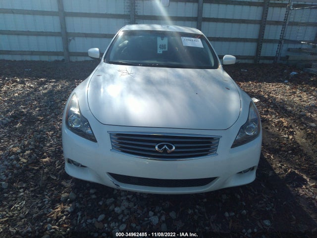2015 Infiniti Q60, VIN: JN1CV6FE7FM810850