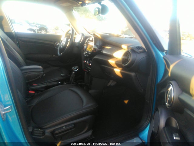 2018 Mini Hardtop, VIN: WMWXU1C57J2F79445