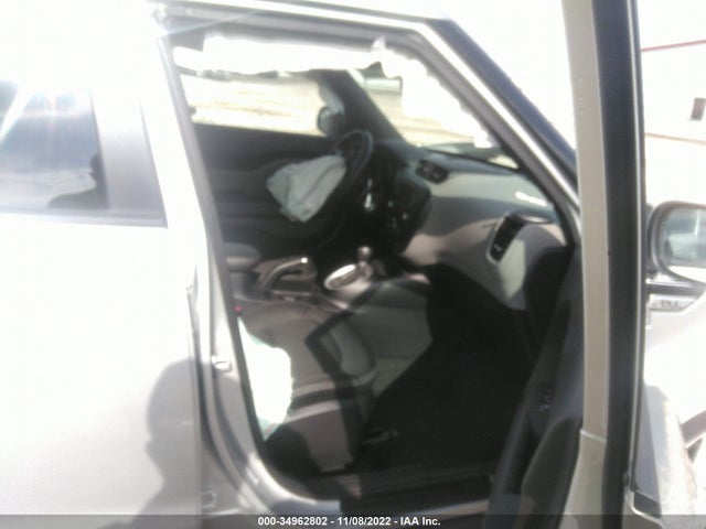 KIA SOUL + 2017 KNDJP3A51H7467099 Image 10