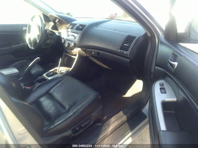 2005 HONDA ACCORD SDN EX-L V6 VIN: 1HGCM665X5A026292