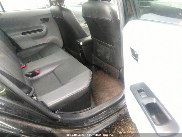 Toyota Prius C One/three/two/four 2014 JTDKDTB38E1065458 Image 14