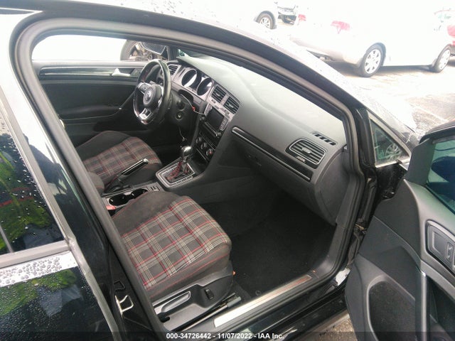 2015 Volkswagen GTI, VIN: 3VW4T7AUXFM105036