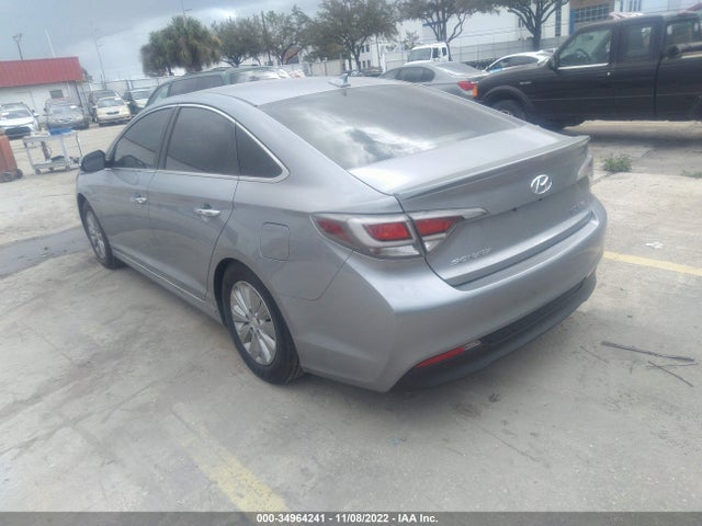 2016 Hyundai Sonata, VIN: KMHE24L13GA013238