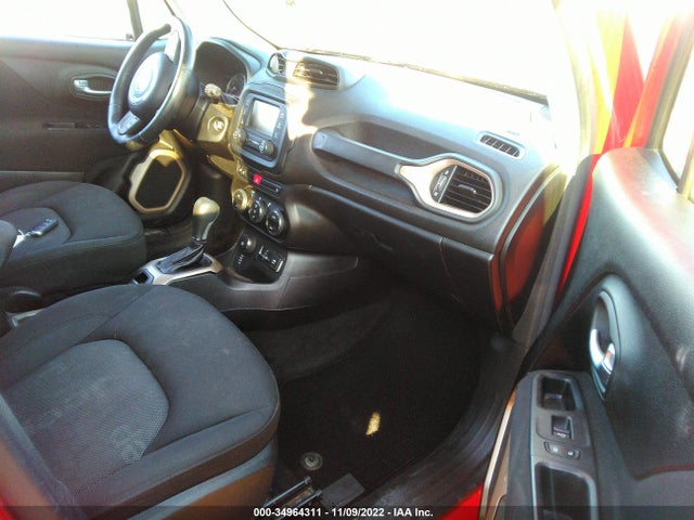 2016 Jeep Renegade, VIN: ZACCJBBT4GPC99039