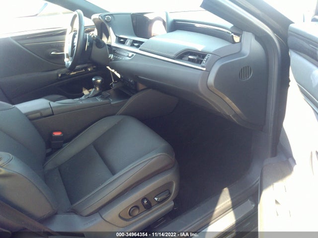 2021 Lexus ES, VIN: 58ADA1C10MU005386