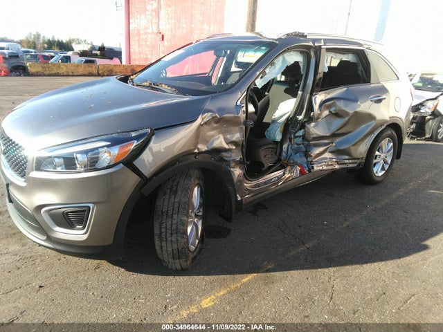 2018 Kia Sorento, VIN: 5XYPGDA34JG407972