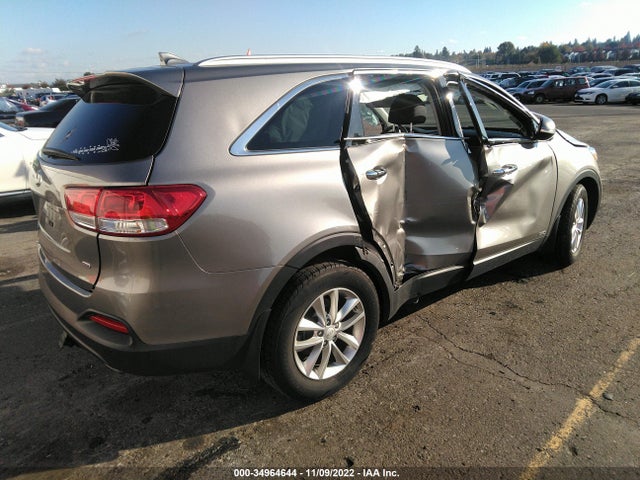 2018 Kia Sorento, VIN: 5XYPGDA34JG407972