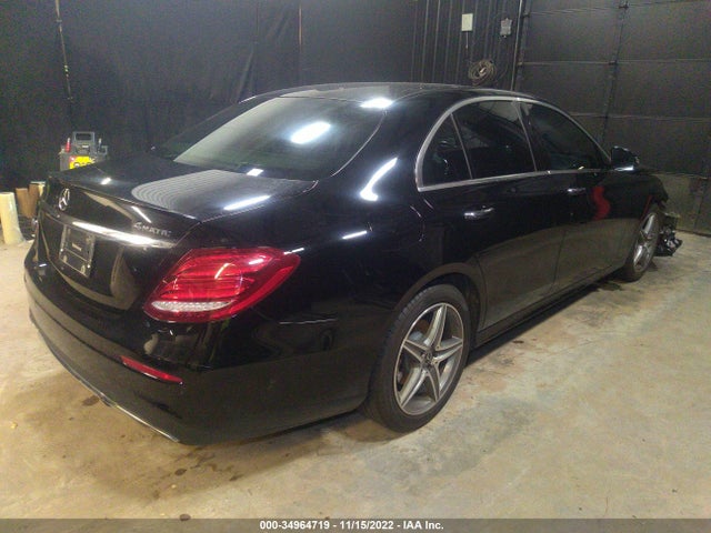 2018 Mercedes-Benz E-Class, VIN: WDDZF4KB3JA395417