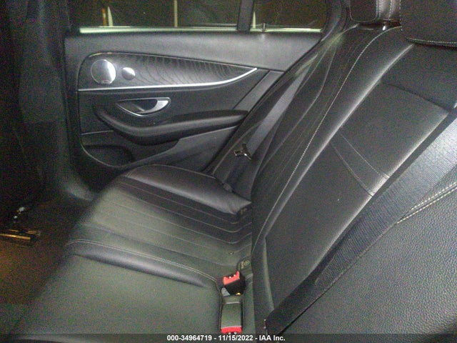 2018 Mercedes-Benz E-Class, VIN: WDDZF4KB3JA395417