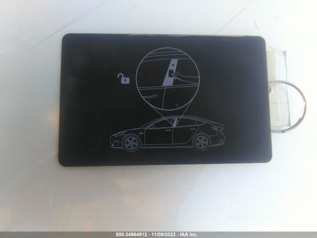 Tesla MODEL 3 2018 5YJ3E1EA4JF012760 Image 11